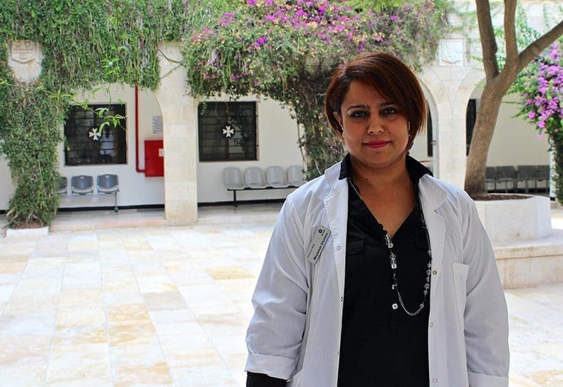 donors-from-jersey-enable-our-nurse-to-fight-a-leading-cause-of-blindness-in-the-holy-land-2