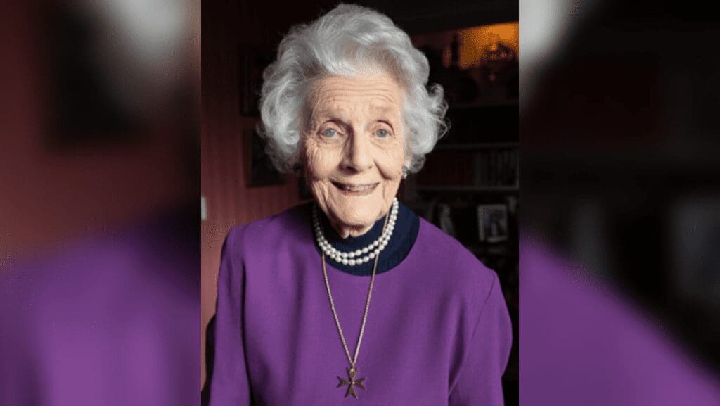 select-in-memoriam-ursula-lady-westbury-cbe-gcstj-jp